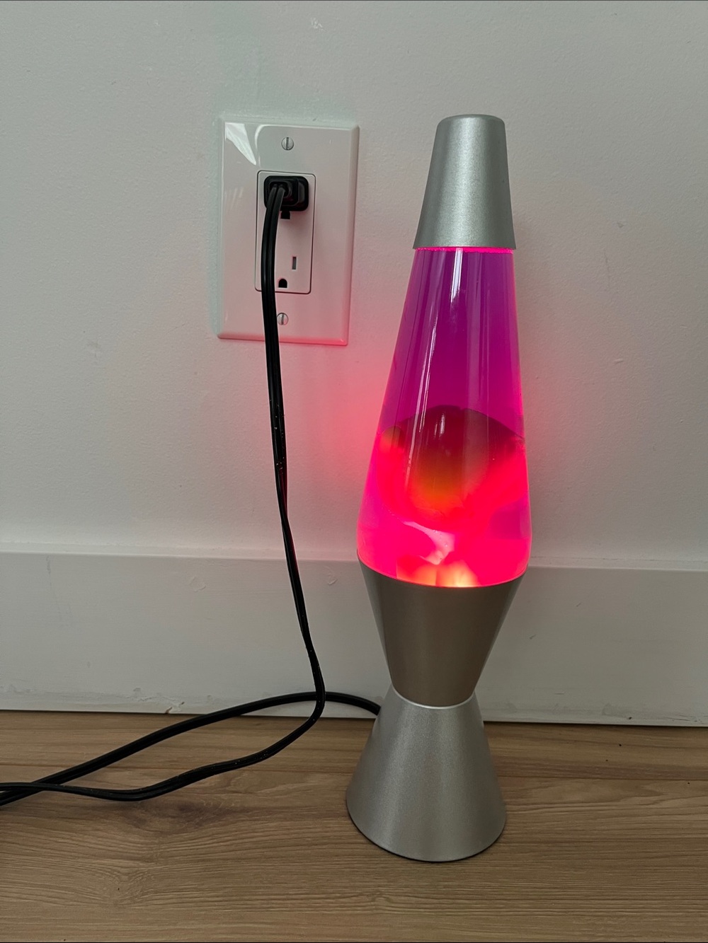 Lava Lamp with Silver Base - Ambient Party Light